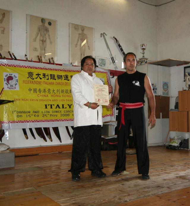 35568092_diploma_maurizio_sifu.JPG - Click to close this window