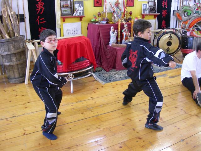 67489411_kung_fu_bimbi.jpg - Click to close this window